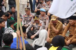 Kepala daerah dan kepolisian sambut aksi damai di Kerinci