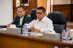 Gubernur Andra Soni dorong pemerataan dokter ke wilayah selatan
