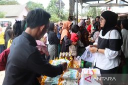 Polres Bangka Selatan gelar pangan murah di daerah kepulauan