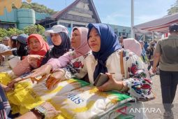 Bulog Sumut gencarkan  penyaluran beras SPHP untuk kendalikan inflasi