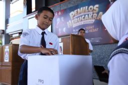 Pemkab Bantul latih siswa demokrasi melalui Pemilihan Ketua OSIS serentak