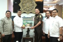 Kementan-SGN-Kejati Jatim tertibkan distribusi gula rafinasi