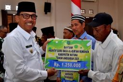 Pemkab Natuna beri bantuan uang ke 416 guru baca Al Quran rumahan