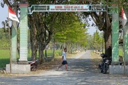 Pemkab Bojonegoro tingkatkan status jalan untuk percepat pembangunan