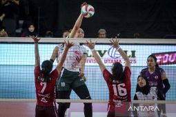Tim voli Bank Jatim menang atas Kharisma Premium