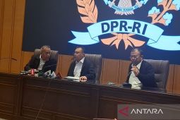 Rincian terkini gaji anggota DPR, tunjangan beras dari Rp12 juta jadi Rp289.680