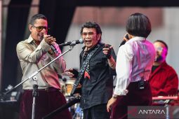 Penonton Pestapora 2025 takjub salat Jumat diimami Rhoma Irama