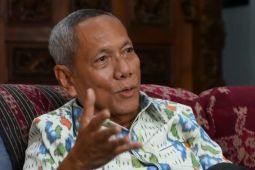 Pakar ingatkan kembali waspada  peningkatan penggunaan "gas tertawa"