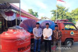 Bangkalan salurkan bantuan tandon ke desa rawan kekeringan