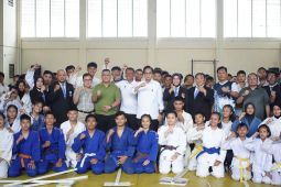 Wali Kota Medan  minta kejuaraan judo lahirkan bibit atlet berprestasi