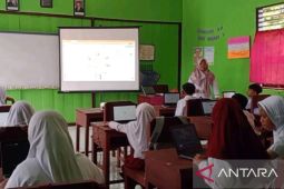 Unpatti Ambon lakukan pelatihan kecakapan digital para guru di daerah 3T