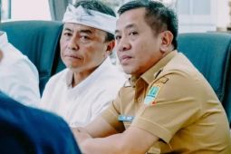Bupati Karawang tekankan pentingnya pengawasan distribusi pupuk subsidi