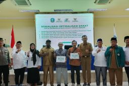 Baznas Jayapura salurkan beasiswa 87 pelajar