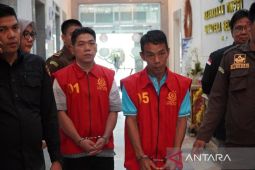 Berkas lengkap, dua tersangka OTT Forum Kades Lahat dilimpahkan ke jaksa