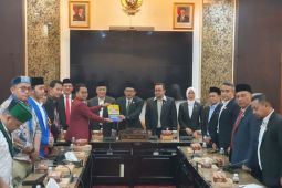 Aktivis "Cipayung Plus" Jatim sampaikan 15 tuntutan ke DPRD