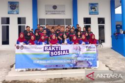 Peringati Harhubnas 2025, KSOP Tanjungpandan gelar bakti sosial dan bersih-bersih kantor