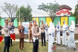Polhukam kemarin dari pos bantuan hukum hingga taat berlalulintas