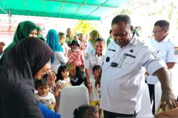 Gubernur Kambu canangkan program 1.000 HPK di Raja Ampat