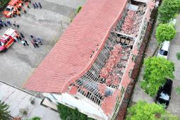 Gubernur Jawa Barat instruksikan evaluasi sekolah rawan roboh