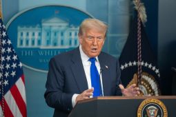 Panas! Trump desak Uni Eropa kenakan tarif 100 persen ke China dan India untuk tekan Rusia