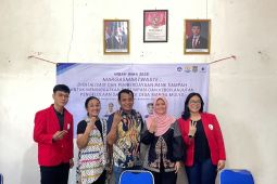 Dosen UMB libatkan warga buat digitalisasi bank sampah di Tangerang
