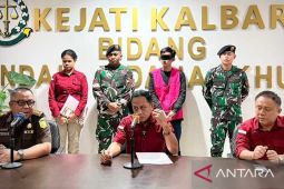 Kejati Kalbar tahan tersangka baru korupsi pengadaan tanah Bank Kalbar