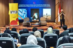 Indosat beri edukasi mahasiswa untuk bijak bermedia sosial lewat ICH