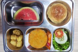 SPPG Batu Hitam, Natuna sesuaikan menu MBG dengan permintaan siswa