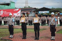 Polres Bengkayang berhentikan dua personel