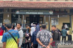 Honorer di Kota Serang ramai-ramai urus SKCK untuk pemberkasan PPPK
