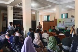 Ribuan guru honorer swasta di Lombok Timur terima insentif