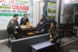 Pengaktifan kembali siskamling di Malang