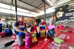 Pertamina salurkan logistik untuk pengungsi terdampak banjir di Bali