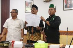 DPRD Batam komitmen tindaklanjuti aspirasi HMI terkait sampah hingga pajak
