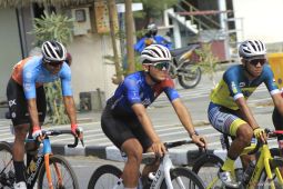 Pembalap Indonesia mempertahankan gelar Raja Tanjakan di etape ketiga