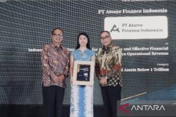 Atome raih dua penghargaan di tengah tantangan industri multifinance