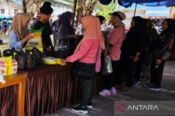 Menstabilkan harga pangan di perbatasan