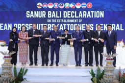 Jaksa Agung tanda tangani komitmen ASEAN lawan kejahatan lintas negara