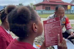 Polres Pegubin gencar ajari anak Oksibil calistung
