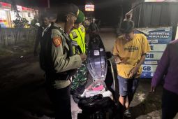 TNI-Polri patroli Kamtibmas bersama jaga kondusifitas di Wori-Minut