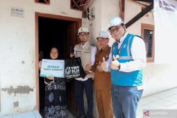 PLN nyalakan warga Ciloang lewat program Light Up The Dream
