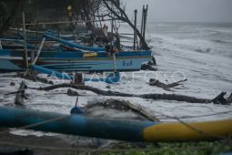 DKP DIY meminta nelayan kenakan jaket pelampung tekan risiko kematian