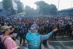 Ribuan warga ikut aksi Bebersih Kota Bandung