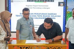 Gelar rapat, Kemenkum Malut Harmonisasi Ranperda RTRW Halmahera Utara 2025-2045