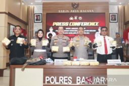 Polhukam kemarin dari peredaran sabu. hingga pembatalan raperda