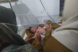 Geger!! Bayi baru lahir ditemukan di mushalla dekat pekuburan Lombok Timur