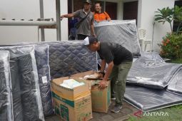 Pelindo salurkan bantuan logistik warga terdampak banjir di Bali