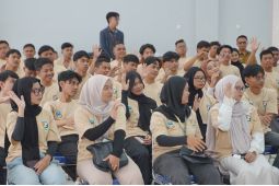 Pemkab Garut melatih anak muda untuk semangat berwirausaha yang kreatif