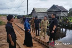 Bangka Selatan anggarkan Rp2,3 miliar untuk perbaikan jembatan dan jalan