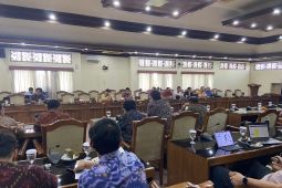 DPRD Bali kumpulkan penjelasan institusi terkait bencana banjir